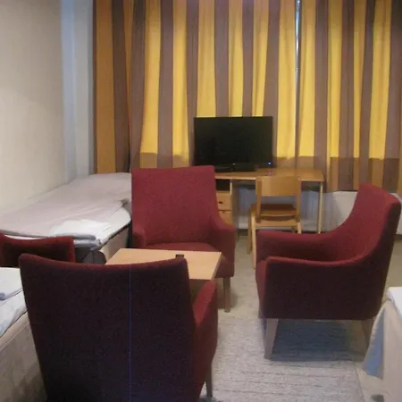 Asuntohotelli Huvikumpu Aparthotel Otava