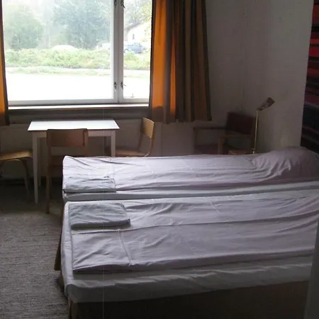 Asuntohotelli Huvikumpu Huoneistohotelli 3*